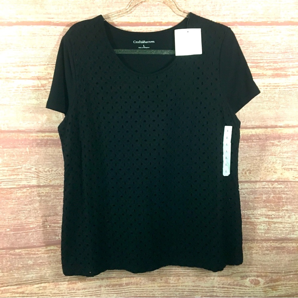 Croft and Barrow Black eyelet top